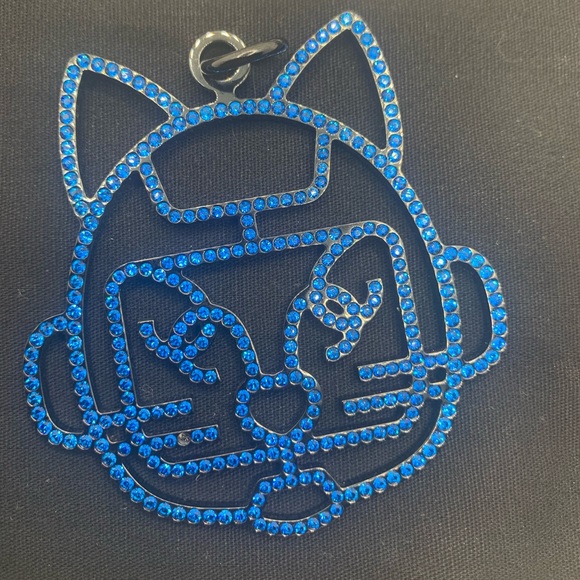 Authentic Chanel Pendant - Cat Design - Blue - Picture 9 of 17